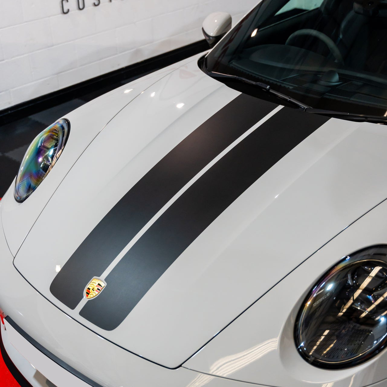 911 (992) Turbo Centre Hood Stripes