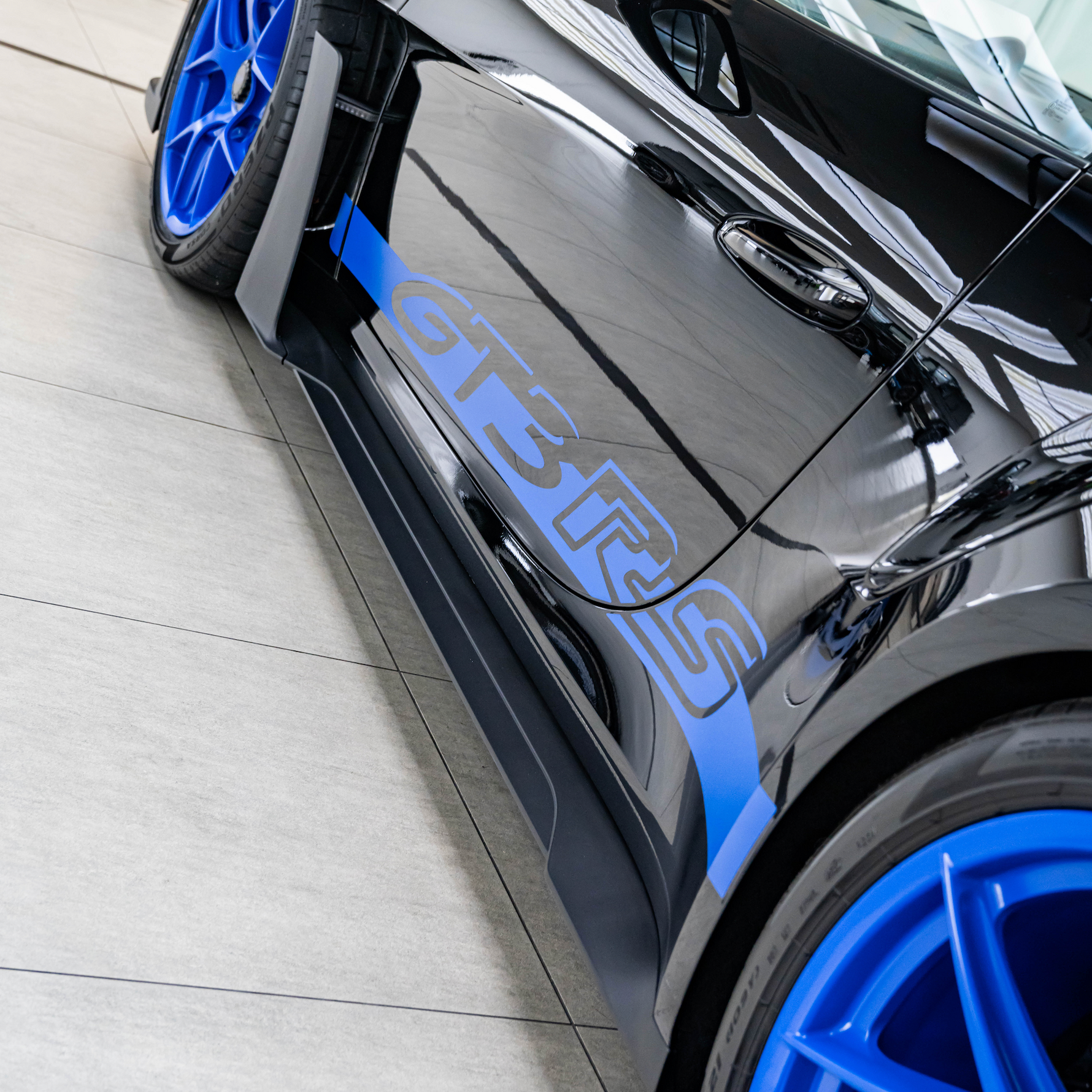 911 (992) GT3 RS Sonderwunsch Style (Extended) Side Decals (x2)